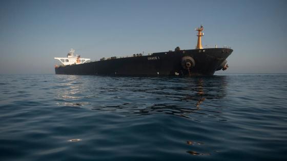 الولايات المتحدة تطالب باحتجاز ومصادرة ناقلة النفط الإيرانية بما عليها من شحنات نفط وأموال